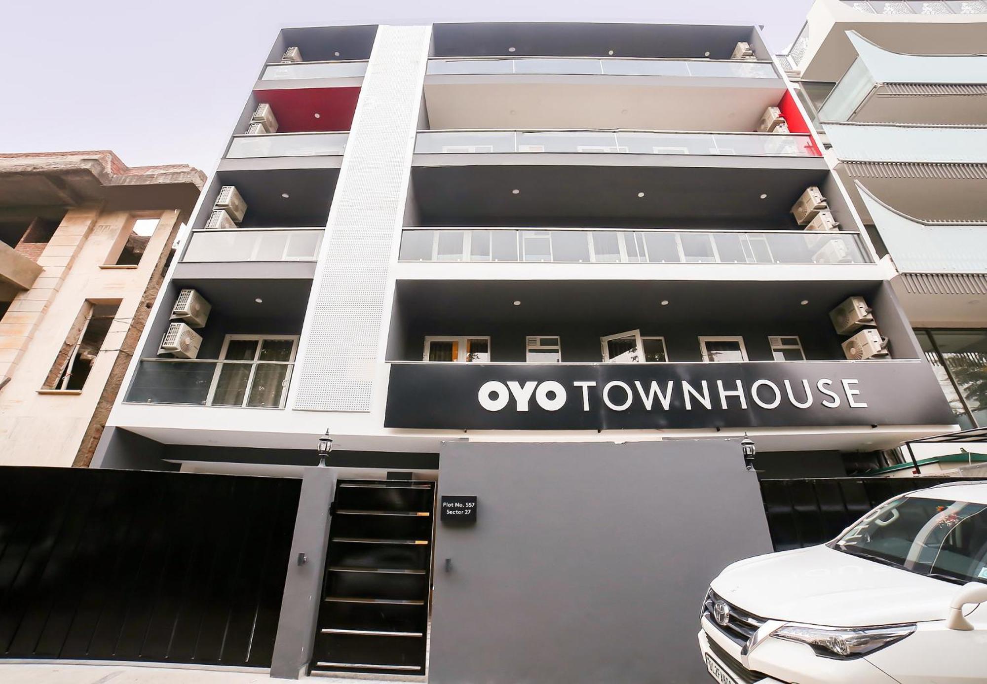 Super Townhouse Near Appu Ghar Hotel Gurgaon Ngoại thất bức ảnh