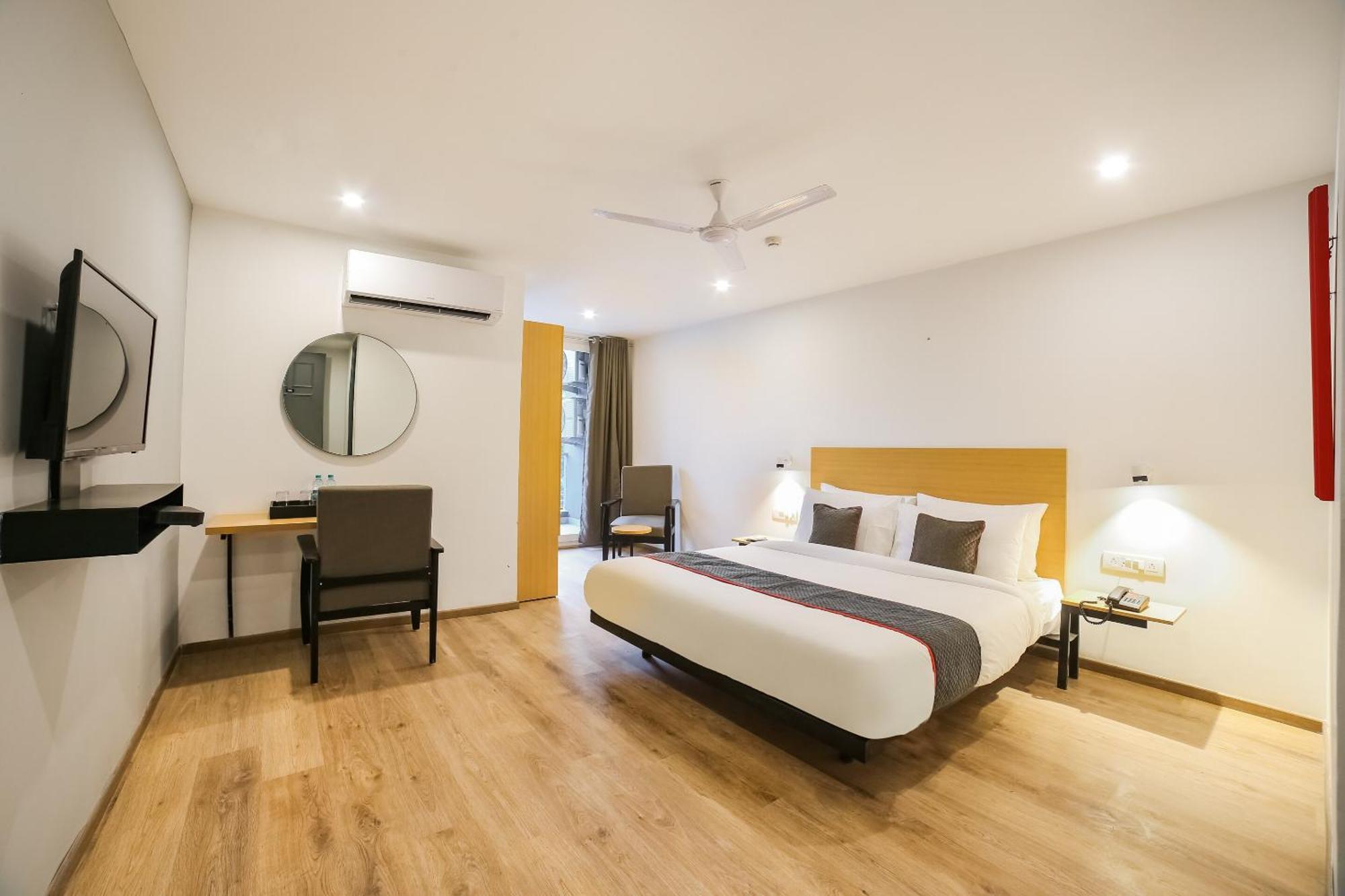 Super Townhouse Near Appu Ghar Hotel Gurgaon Ngoại thất bức ảnh