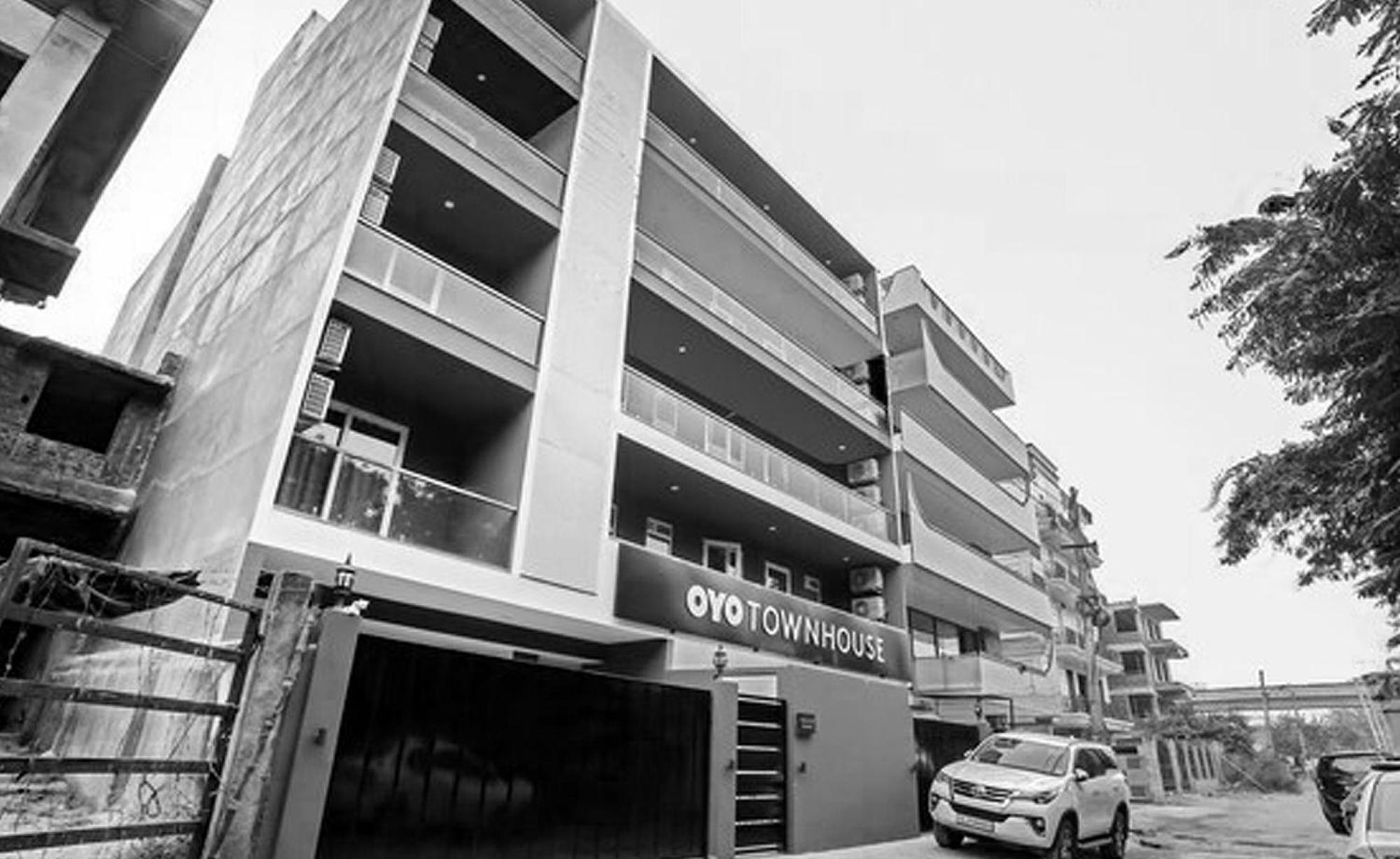 Super Townhouse Near Appu Ghar Hotel Gurgaon Ngoại thất bức ảnh